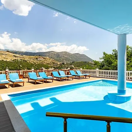 Luxury 2 - Goro W Pool, Parking And * Химара