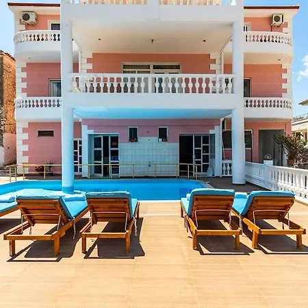 Luxury 2 - Goro W Pool, Parking And *