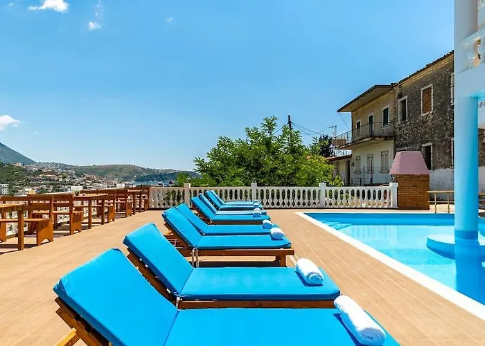 Luxury 2 - Goro W Pool, Parking And * Himarë