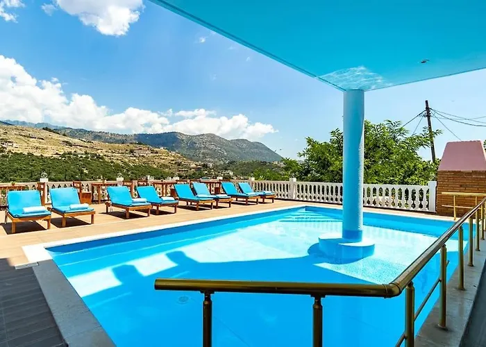 Daire Luxury 2 - Goro W Pool, Parking And *