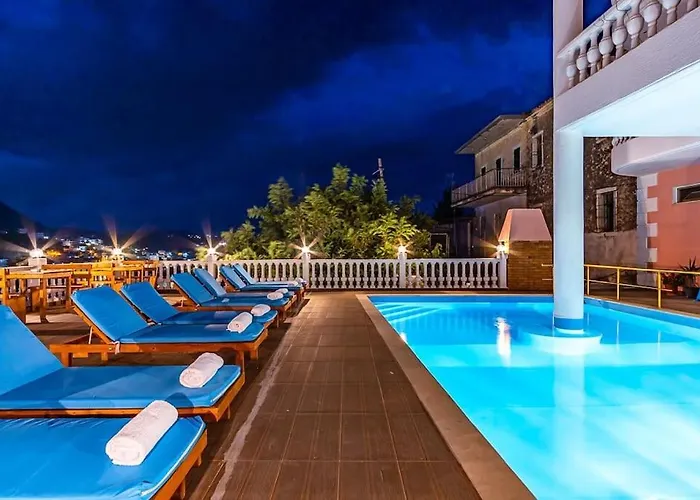 Daire Luxury 2 - Goro W Pool, Parking And *