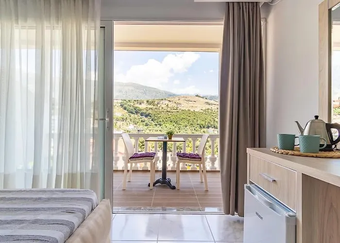 Luxury 2 - Goro W Pool, Parking And * Himare